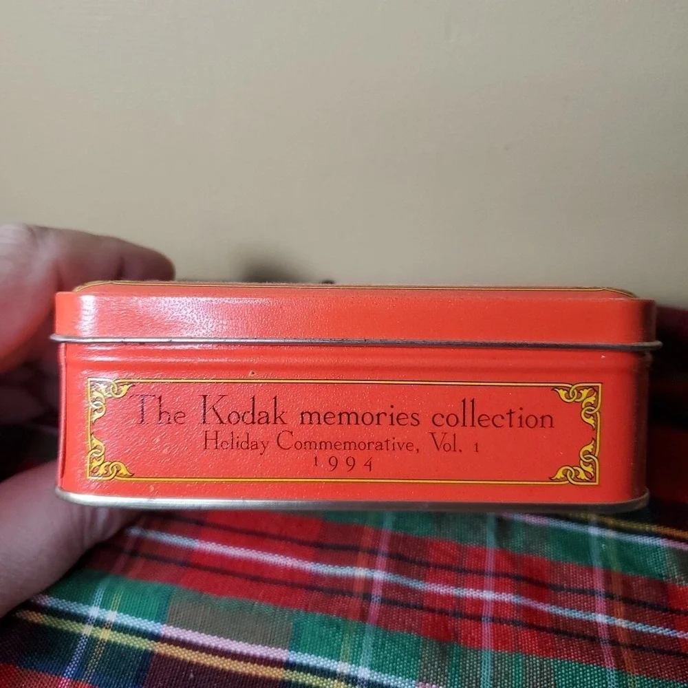 Kodak OS Memories Collection Holiday Commemorative Tin Red 1994 Vintage